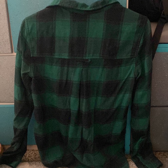 American Eagle Boyfriend Fit Flanel - Picture 3 of 3